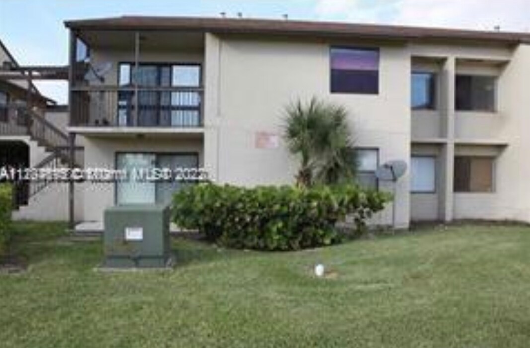 475 NW 210th St Unit 205, Miami, FL 33169 Condo for Rent in Miami, FL
