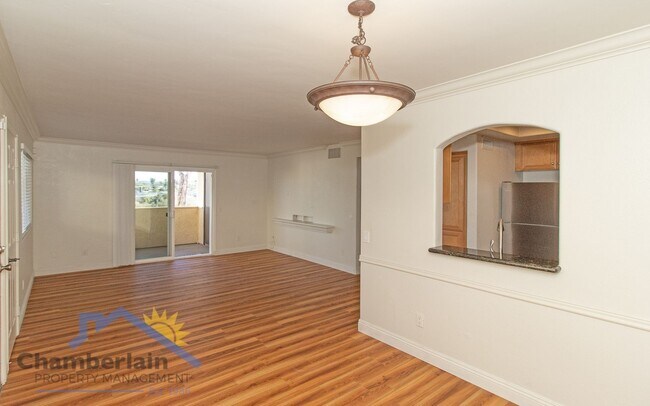 Foto del edificio - 2 Bedroom, 2 Bathroom Condo in Beautiful S...