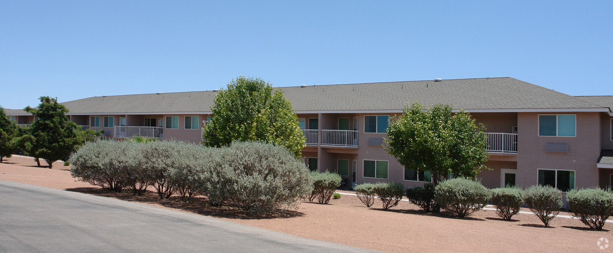 Building Photo - Solstice Senior Living at Rio Norte