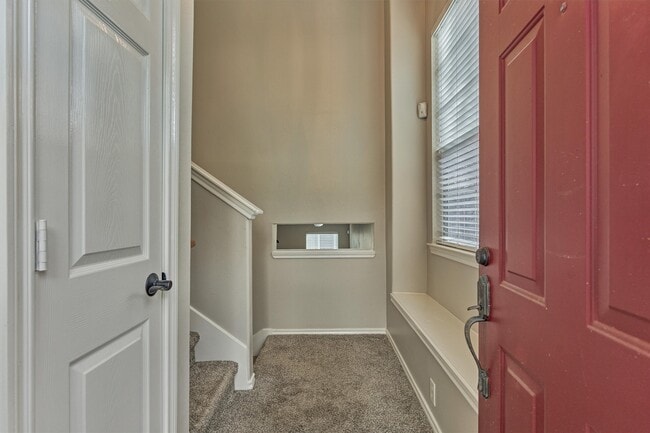 Building Photo - 34 Marble Rock Pl