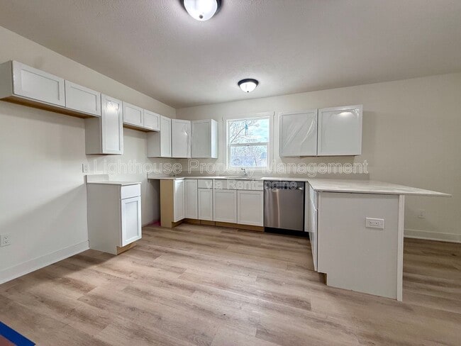 Foto del edificio - 313 Orchard Ave