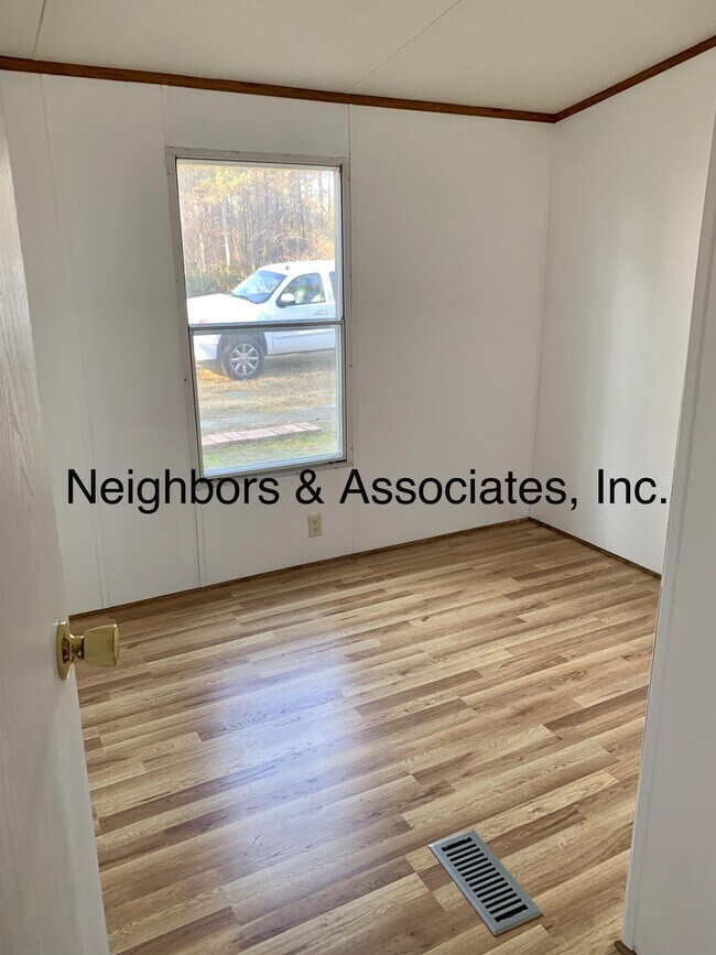 Building Photo - 7956 NC-50