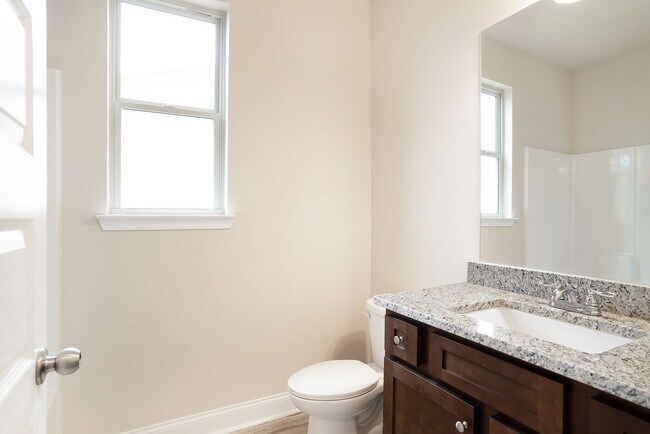 Foto del edificio - 3 Bed 2.5 Bath Townhouse in Lithonia! Fair...