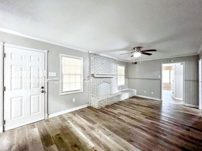 Building Photo - 3125 Walpole Ave