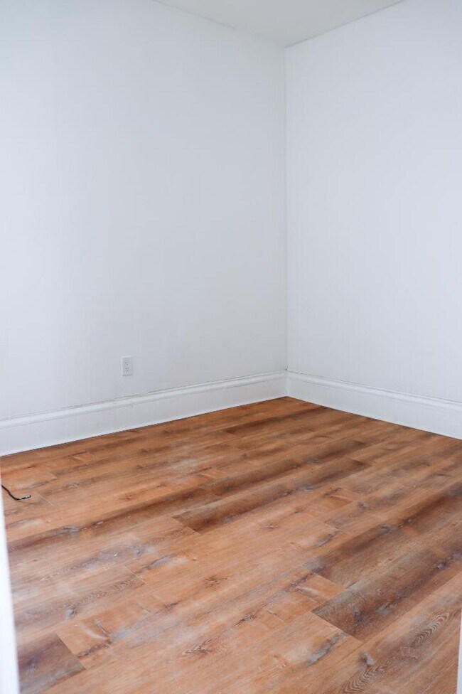 Foto del edificio - 3459 N 8th St