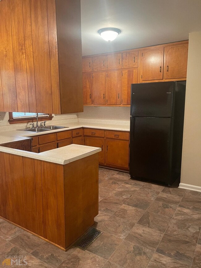 Foto del edificio - 808 S Nottingham Rd