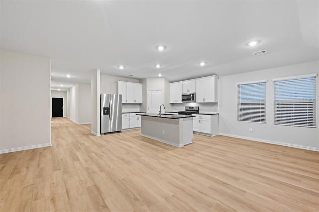 Building Photo - 614 River Rdg Dr