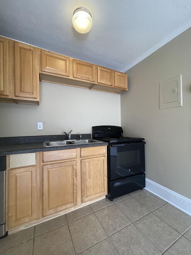 Foto del edificio - 2241 W Pensacola St