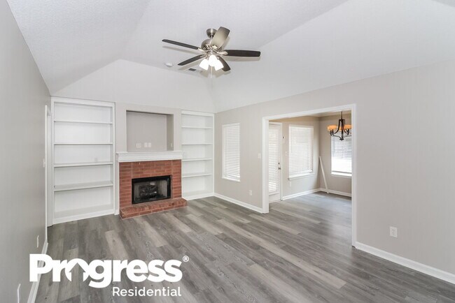 Building Photo - 1113 Breezy Valley Dr