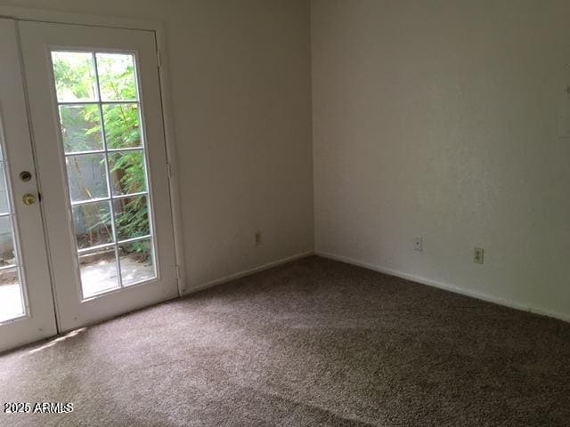 Building Photo - 3141 E Cypress St