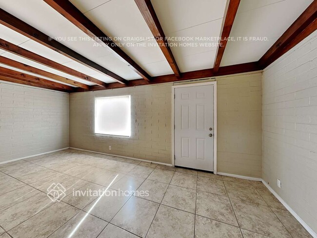 Foto del edificio - 4447 E Almeria Rd