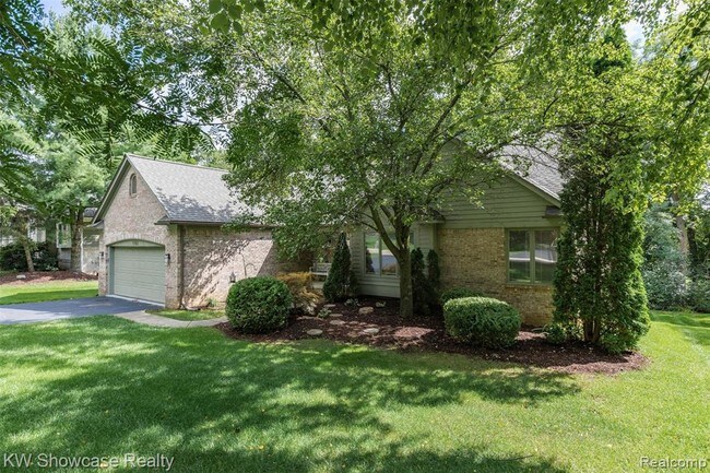 Building Photo - 1765 Huron Springs Ln
