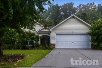 Building Photo - 300 Stone Valley Xin