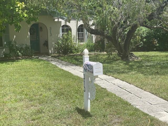 Primary Photo - 313 N Hesperides St