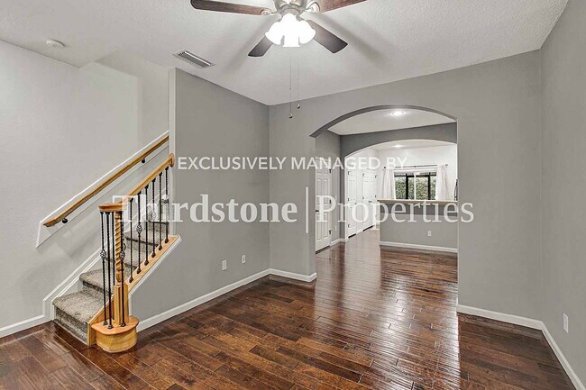 Foto del edificio - 13039 Sunset Lake Dr