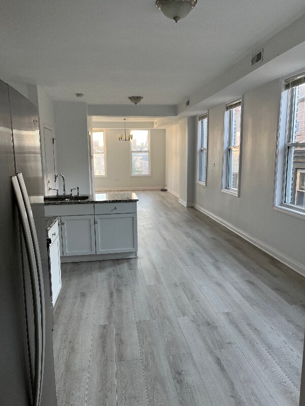 Foto del edificio - 1012 W Cullerton St