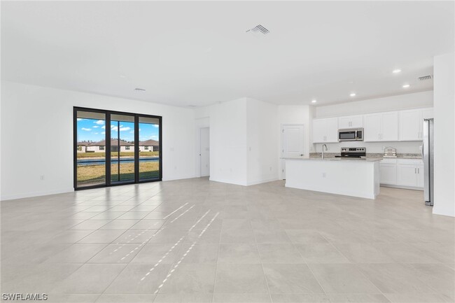 Building Photo - 13952 Hunter Oak Dr