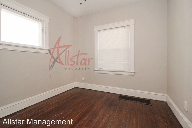 Building Photo - 2 br, 1 bath House - 2086 W 104th Street Down