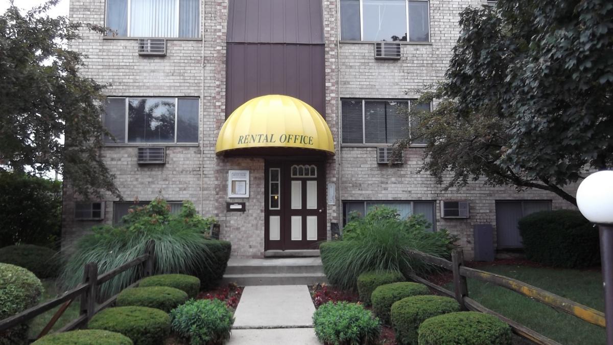 Rental Office - 350 Inland Dr