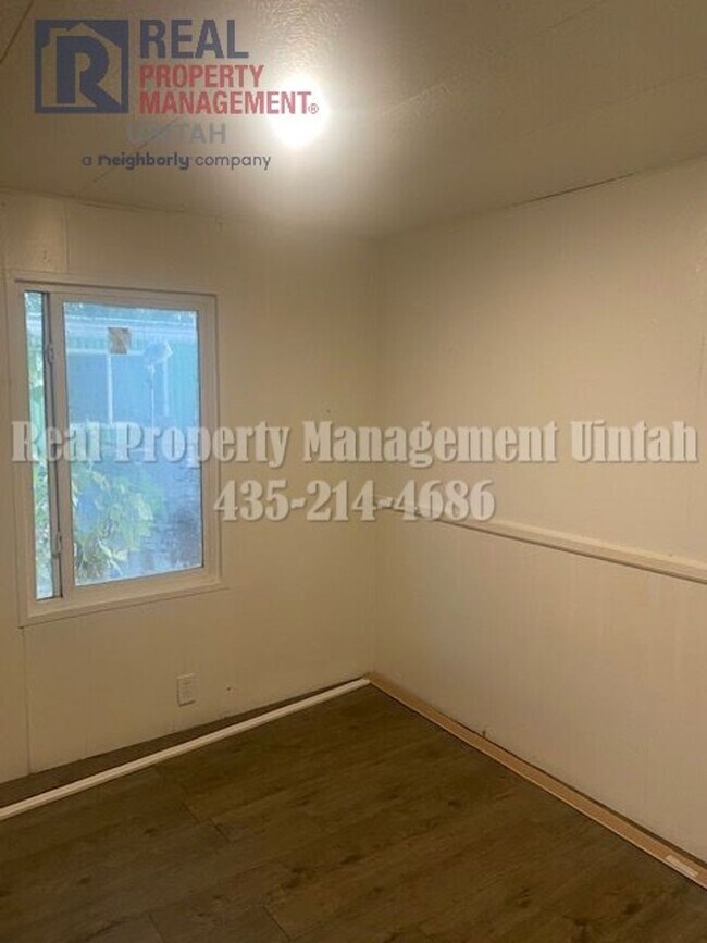 Building Photo - DON'T MISS OUT ON THIS Myton Trailer Home ...