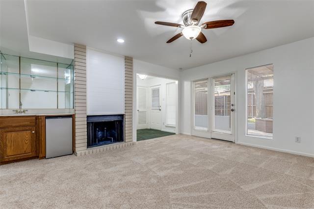 Foto del edificio - 7608 Woodthrush Dr
