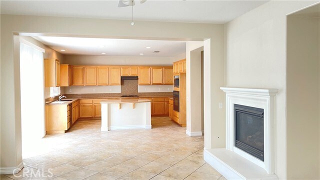 Building Photo - 6562 Emerald Downs St
