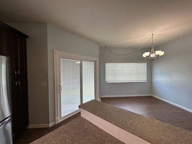 Foto del edificio - 1082-1082 Hakala St