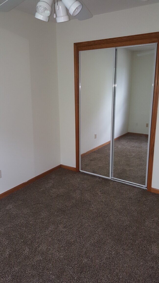 Foto del edificio - 1929 Victory St