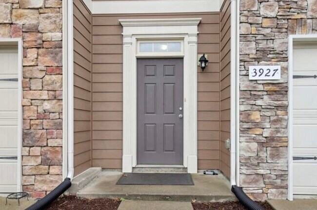 Foto del edificio - 3927 Cannonsgate Ln