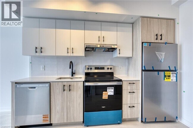 Building Photo - 4878 Powers Cmn