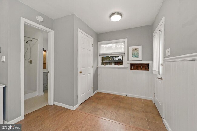 Building Photo - 4740 Frederick Ave