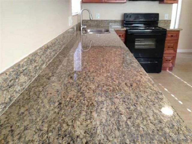 Foto del edificio - 5483 Adobe Falls Rd