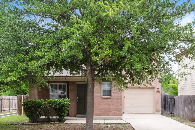 Building Photo - 7858 Hedrick Farm