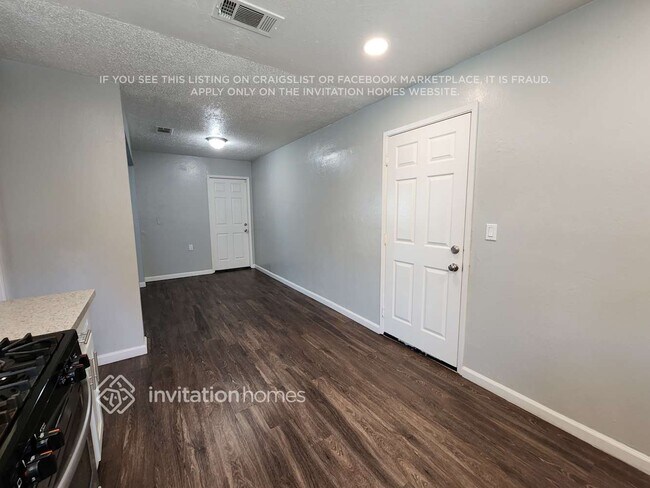 Foto del edificio - 620 Lynn Ave