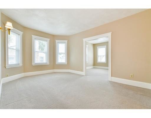 Primary Photo - 23 Hazelnut Pl