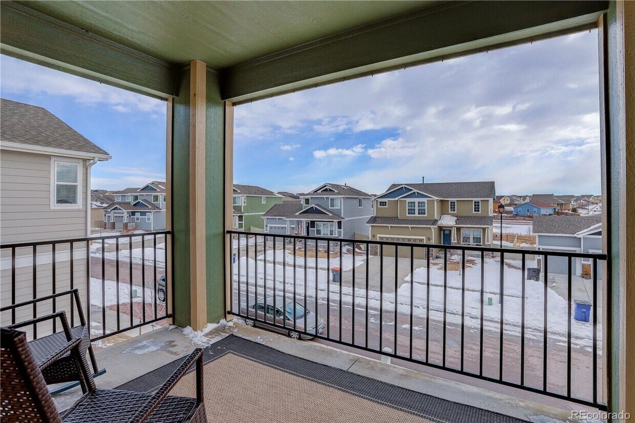 Beautiful 3 Bedroom 3 Bath Home Available ... - Beautiful 3 Bedroom 3 Bath Home Available ...