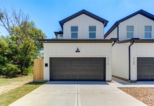 Foto del edificio - 2710 Noble St