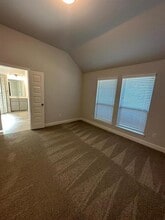 Building Photo - 418 Glacier Pass