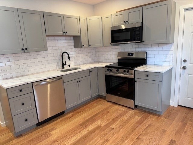 Foto principal - 620 Hyde Park Ave