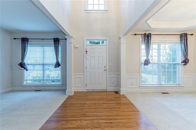 Building Photo - 1525 Broadhempston Ct