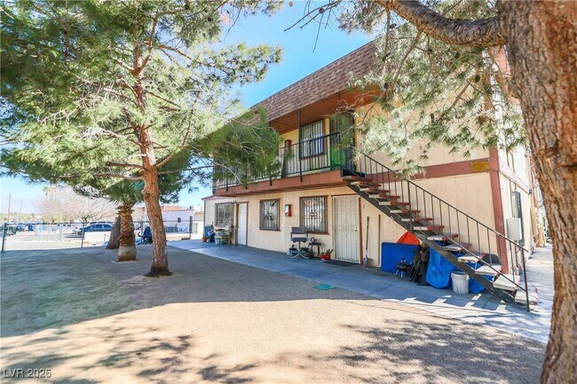 Foto del edificio - 1400 E Mesquite Ave