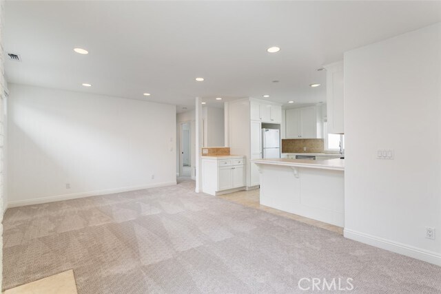 Foto del edificio - 123 Sapphire Ave