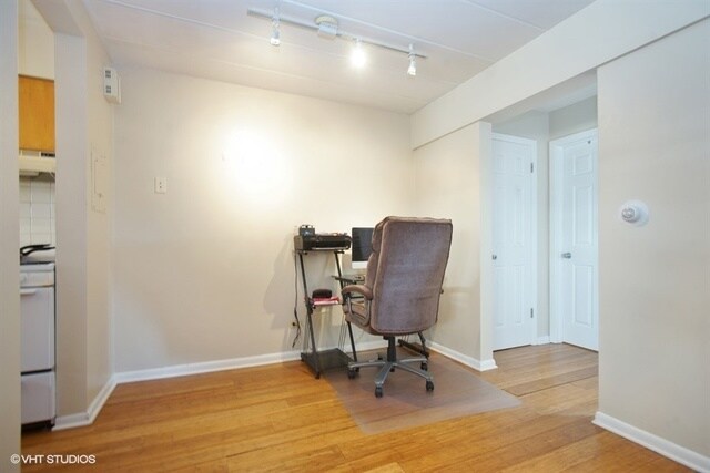 Building Photo - 1505 Brown St