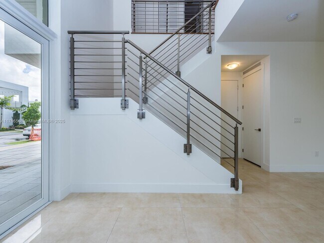 Foto del edificio - 7456 NW 101st Ave