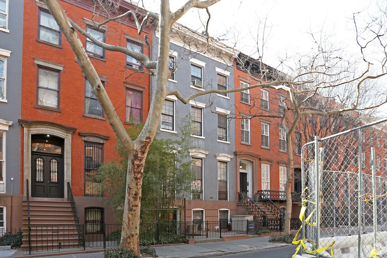 Foto del edificio - 134 W 11th St