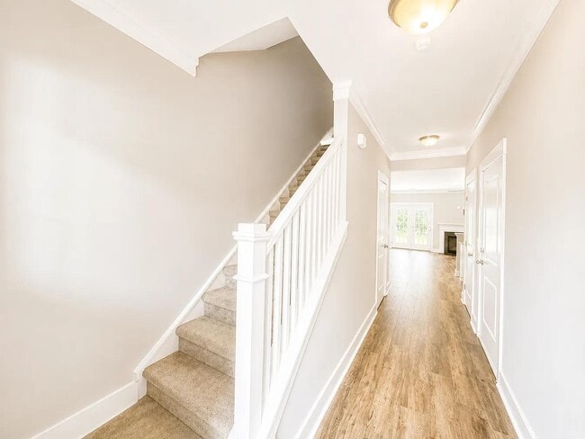 Photo - 722 Elmbrook Dr (Simpsonville, SC) Townhome