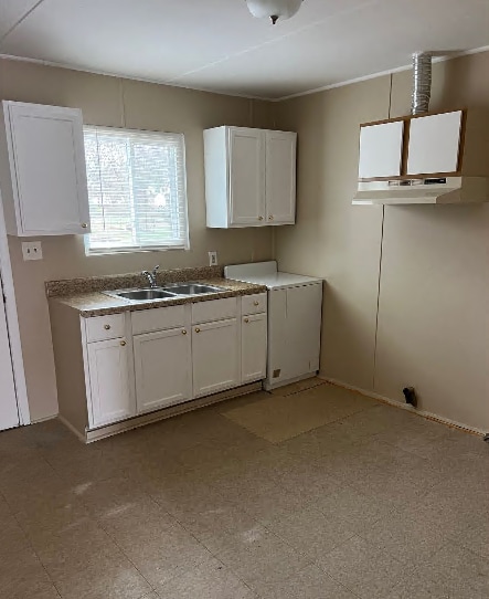 Building Photo - 1299 Vernon Pl