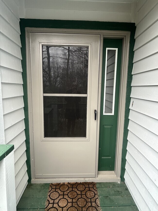 Building Photo - 140 Havenridge Cir