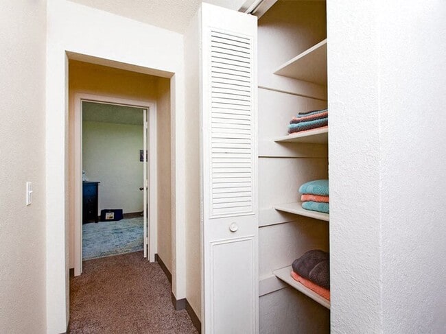 Hallway Linen Closet - Eden Park Apartments