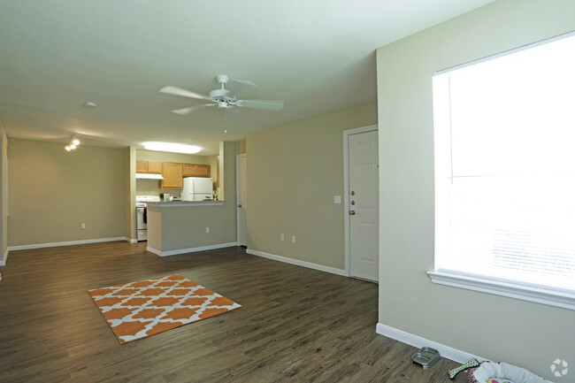 Interior - Timber Run Apartments